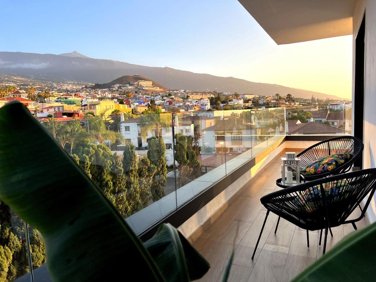 Lujoso Apartamento Completo, Piscina, Terraza Con Vistas Al Teide プエルト・デ・ラ・クルス エクステリア 写真